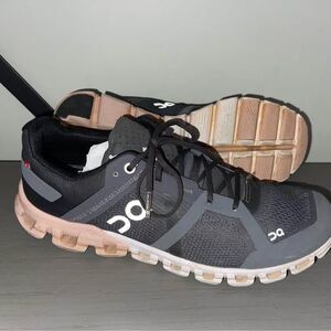 Women’s ON Cloud size 9.5 Running Shoes Black Peach